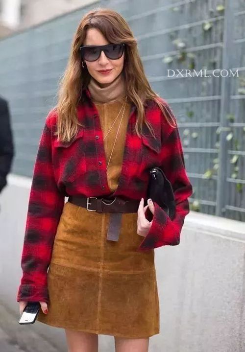 厚實複古的50%体育首存红利~
裙子 厚實複古的50%体育首存红利~
裙子